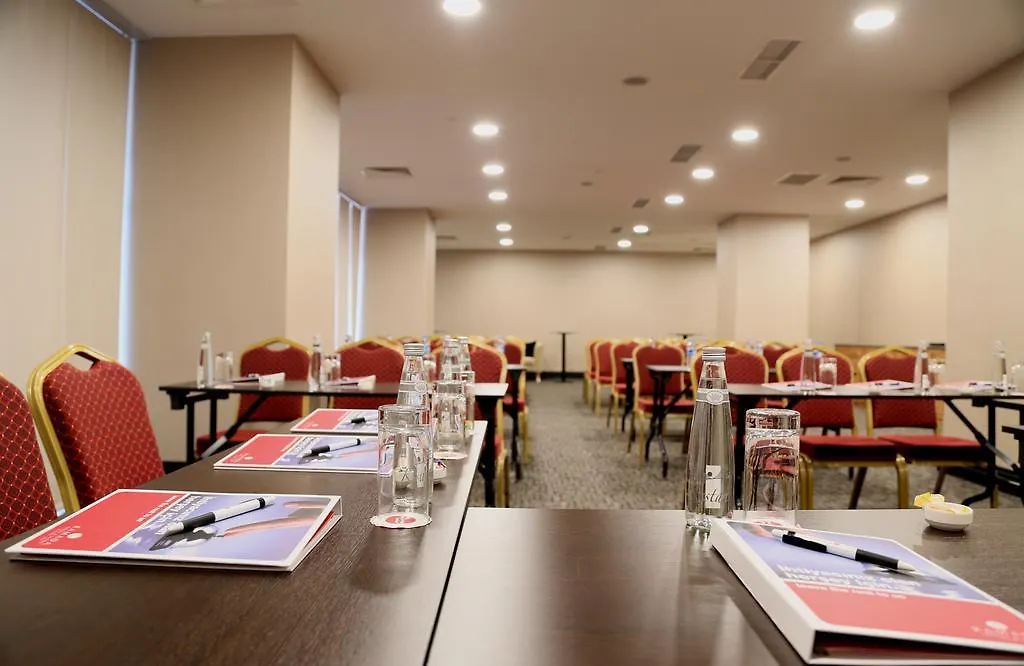 Ramada Hotel & Suites Sisli Istanbul 4*,