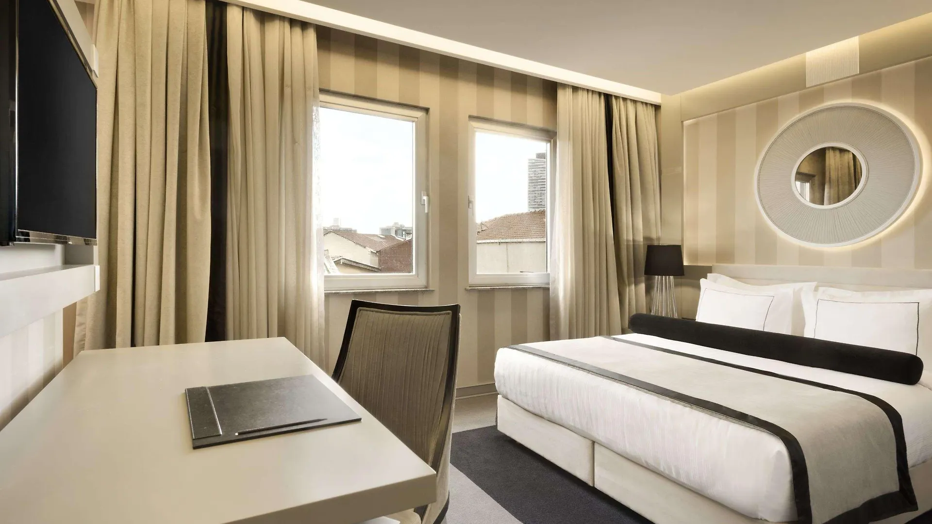 Ramada Hotel & Suites Sisli Istanbul 4*,